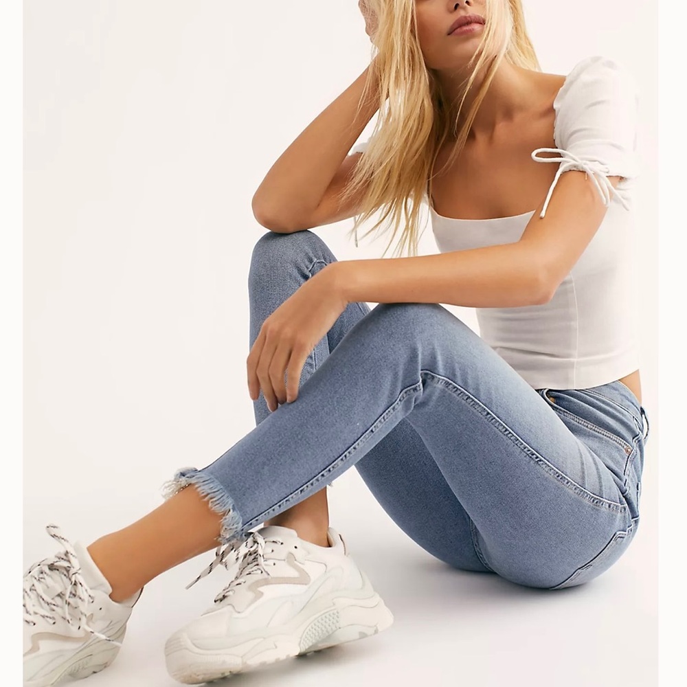 Free People Raw High Rise Jeggings